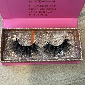 Lash Set